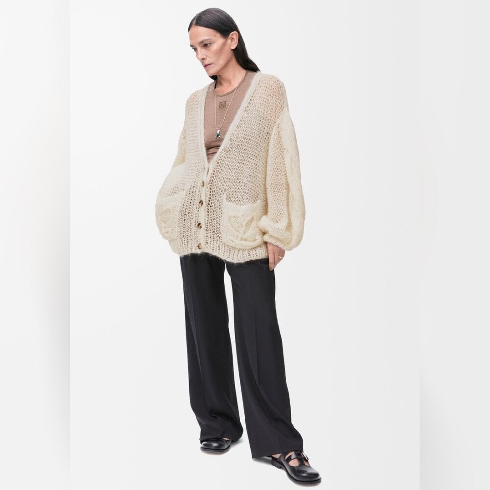 NWOT ！Loewe  Anagram cardigan in mohair